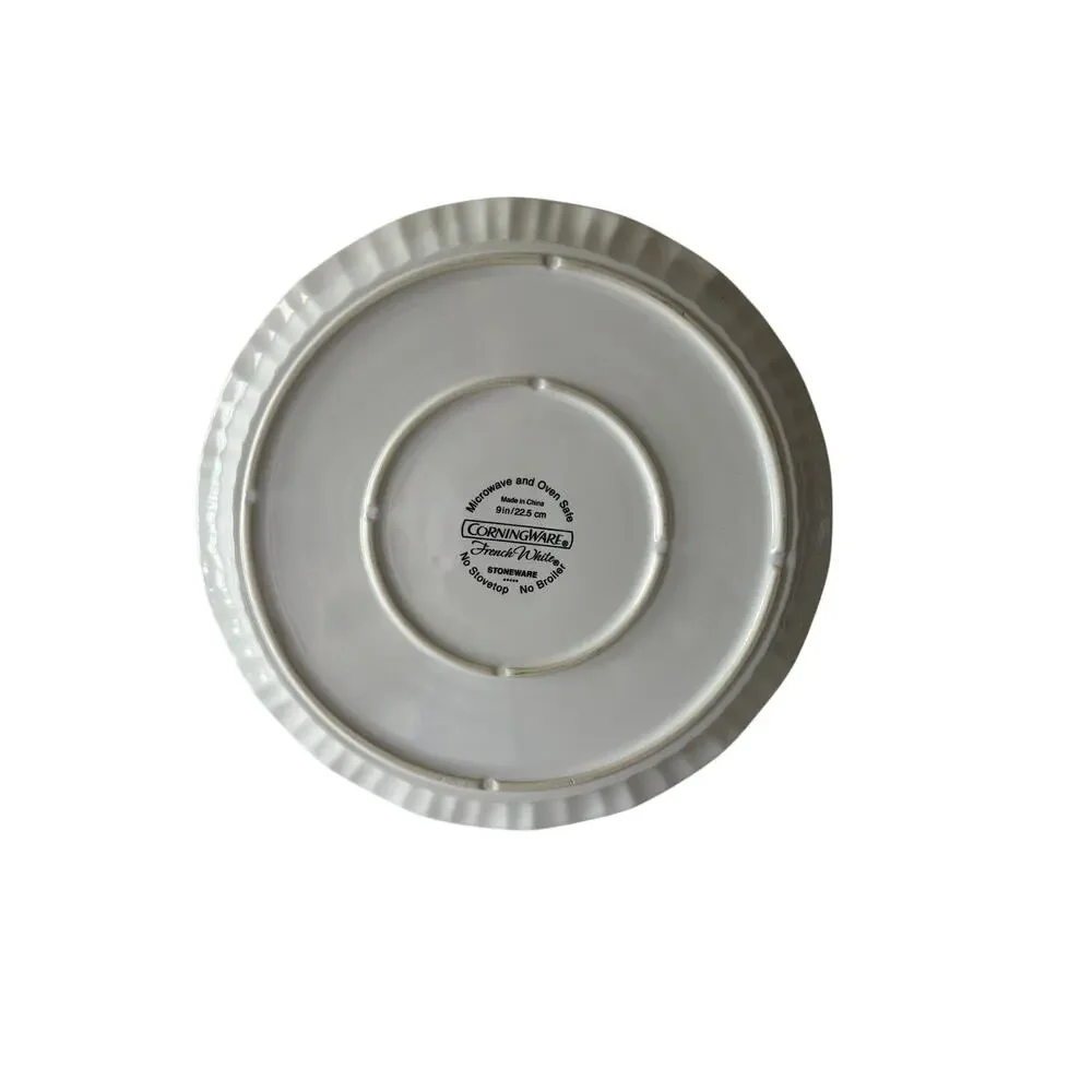 CorningWare French White 9” Stoneware Pie Plate Dish Scalloped Fluted Rim